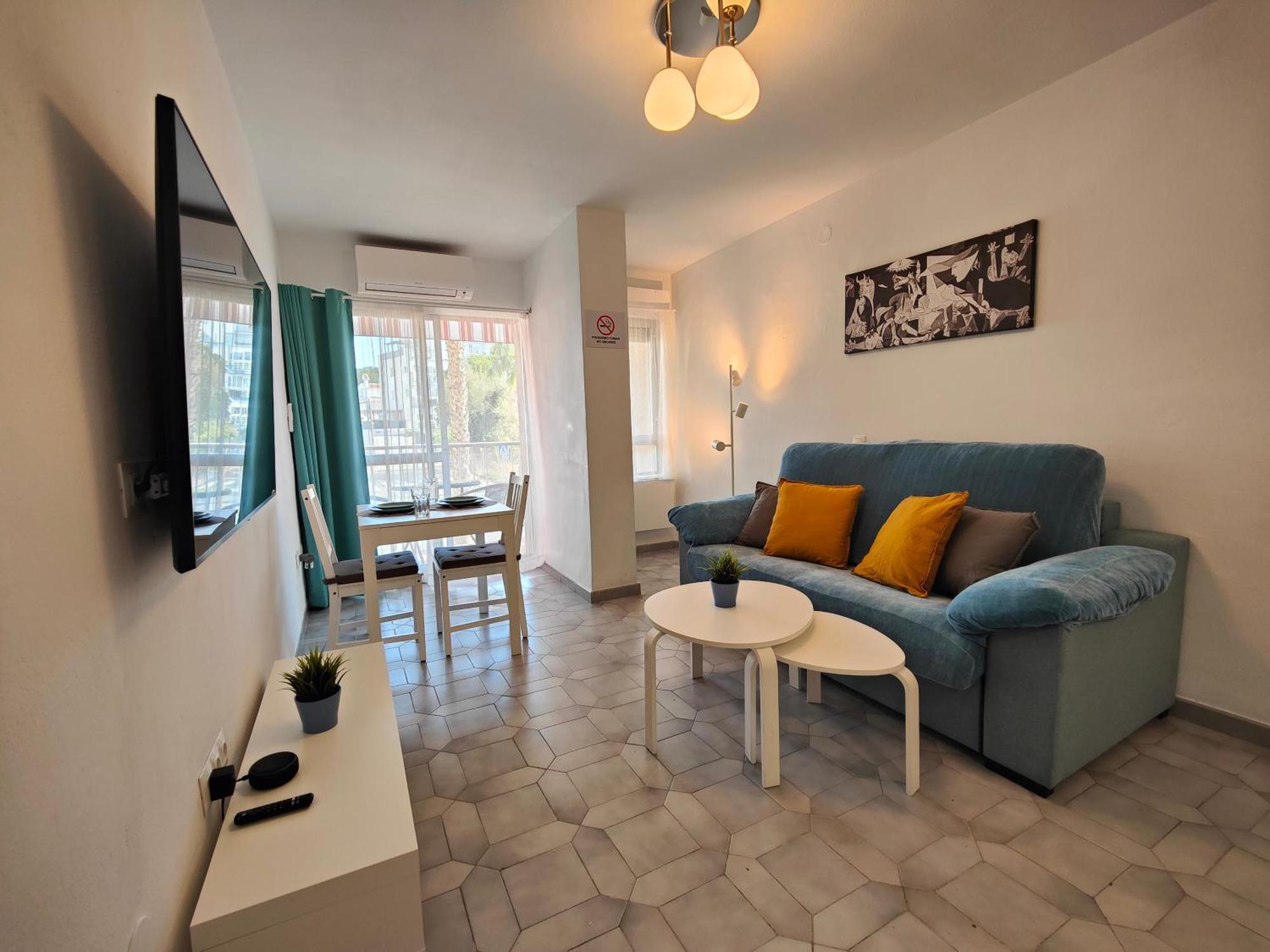 Apartamento Entero, Enormes Piscinas, Terraza Y Playa 베날마데나코스타 외부 사진