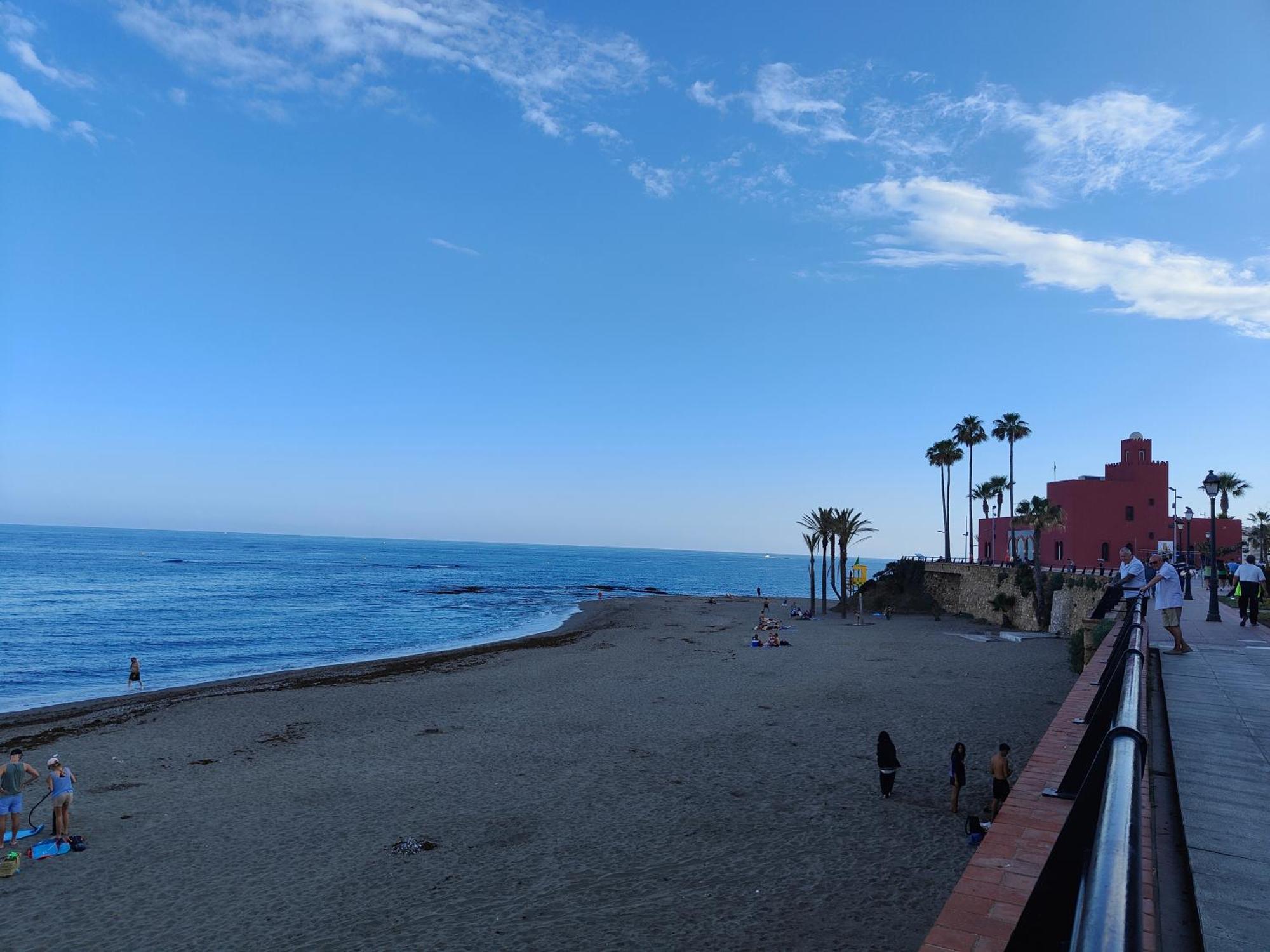 Apartamento Entero, Enormes Piscinas, Terraza Y Playa 베날마데나코스타 외부 사진