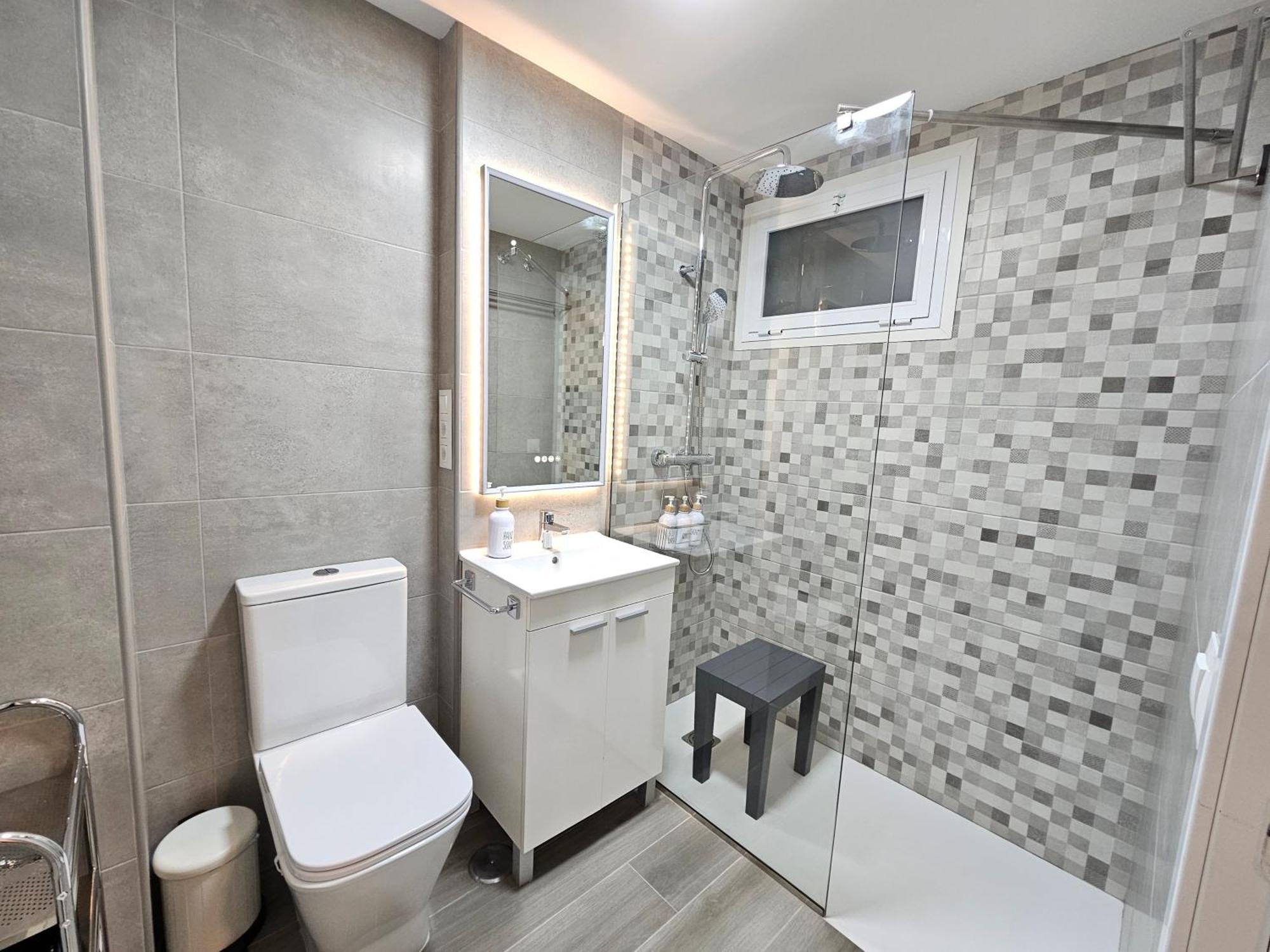 Apartamento Entero, Enormes Piscinas, Terraza Y Playa 베날마데나코스타 외부 사진